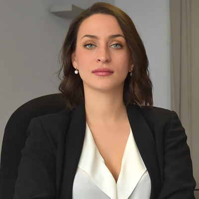 Teresa Julia Martín Puente Teresa Julia Martín Puente